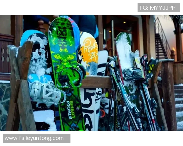 滑雪设备全面解析：从滑雪板到护具，助你提升冬季运动体验